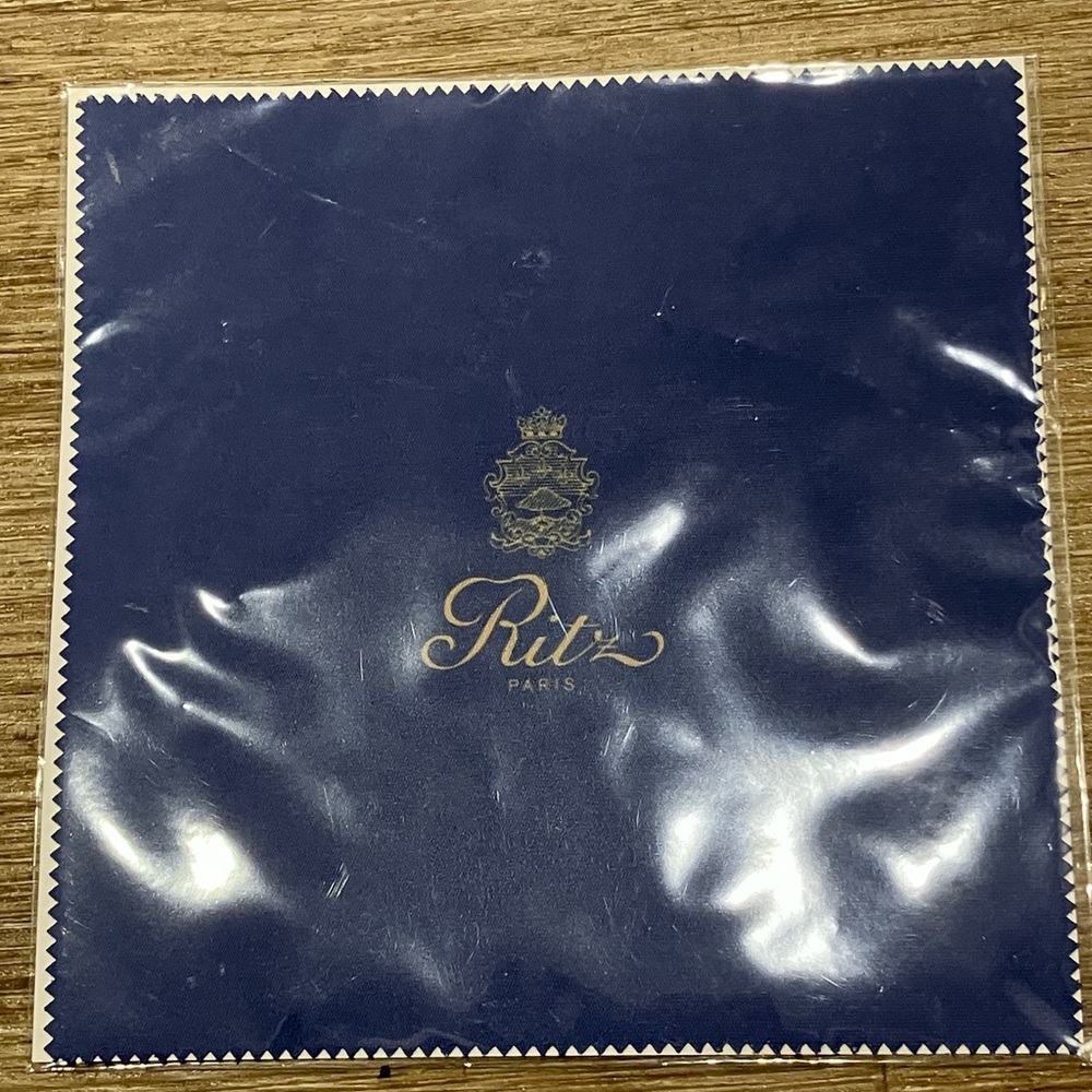Ritz Paris eyeglass cleaning cloth